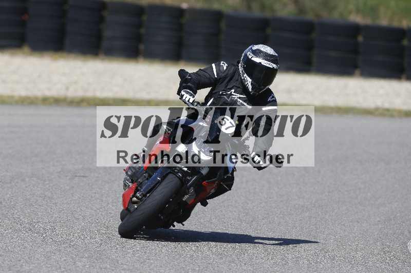 /01 02.04.2026 MAZ ADR/Gruppe gelb Gruppe gruen/57